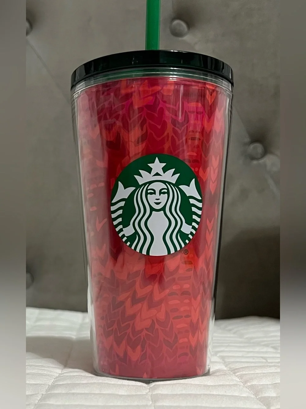 Starbucks 2022 Holiday Acrylic Cold Cup Tumbler w/Straw 16 oz